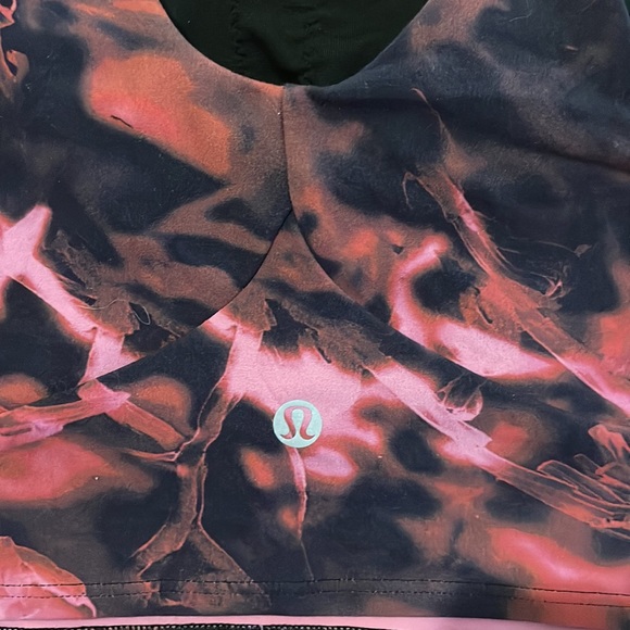 Nulu Front-Darting Yoga Bra 
Light Support, B/C Cup - Picture 3 of 3